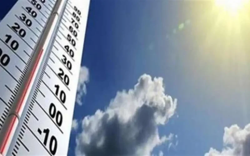 حالة الطقس في الأيام المقبلة: انخفاض ملحوظ في درجات الحرارة وأمطار متوقعة حسب «الأرصاد»